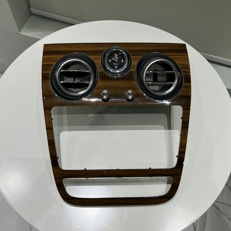 Bentley Bentyaga - Center Dash Trim Wood Clock
