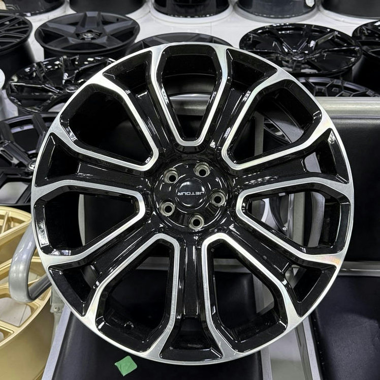 JeTour 180- Aftermarket 22-inch Alloy Wheel