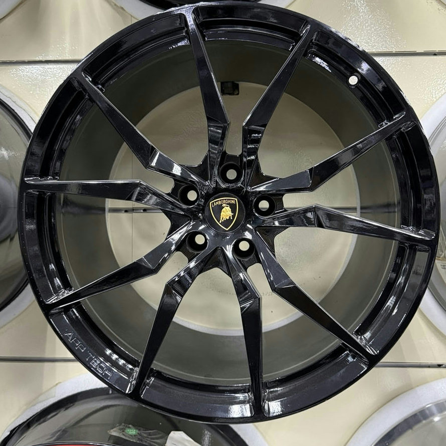 Lamborghini Huracan R22 - Alloy Wheel Black