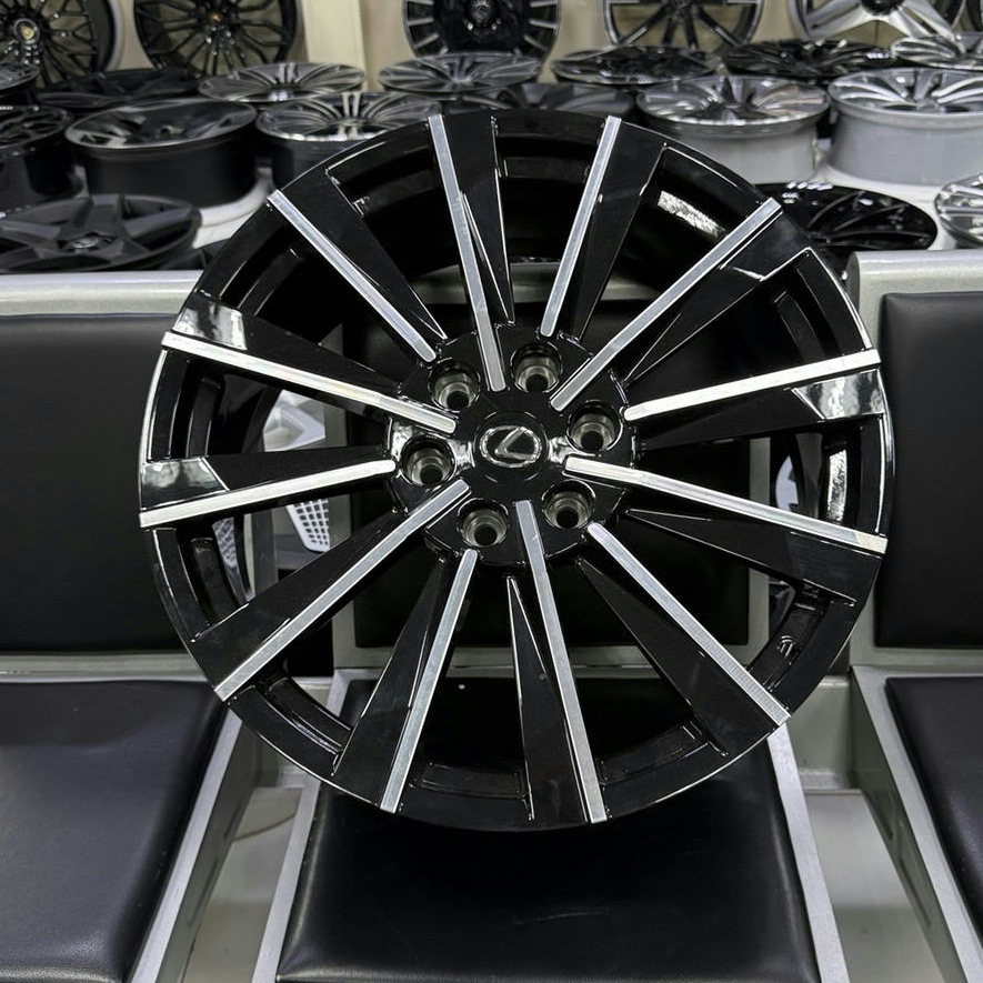 Lexus LX600- R22 Forged Alloy Wheel