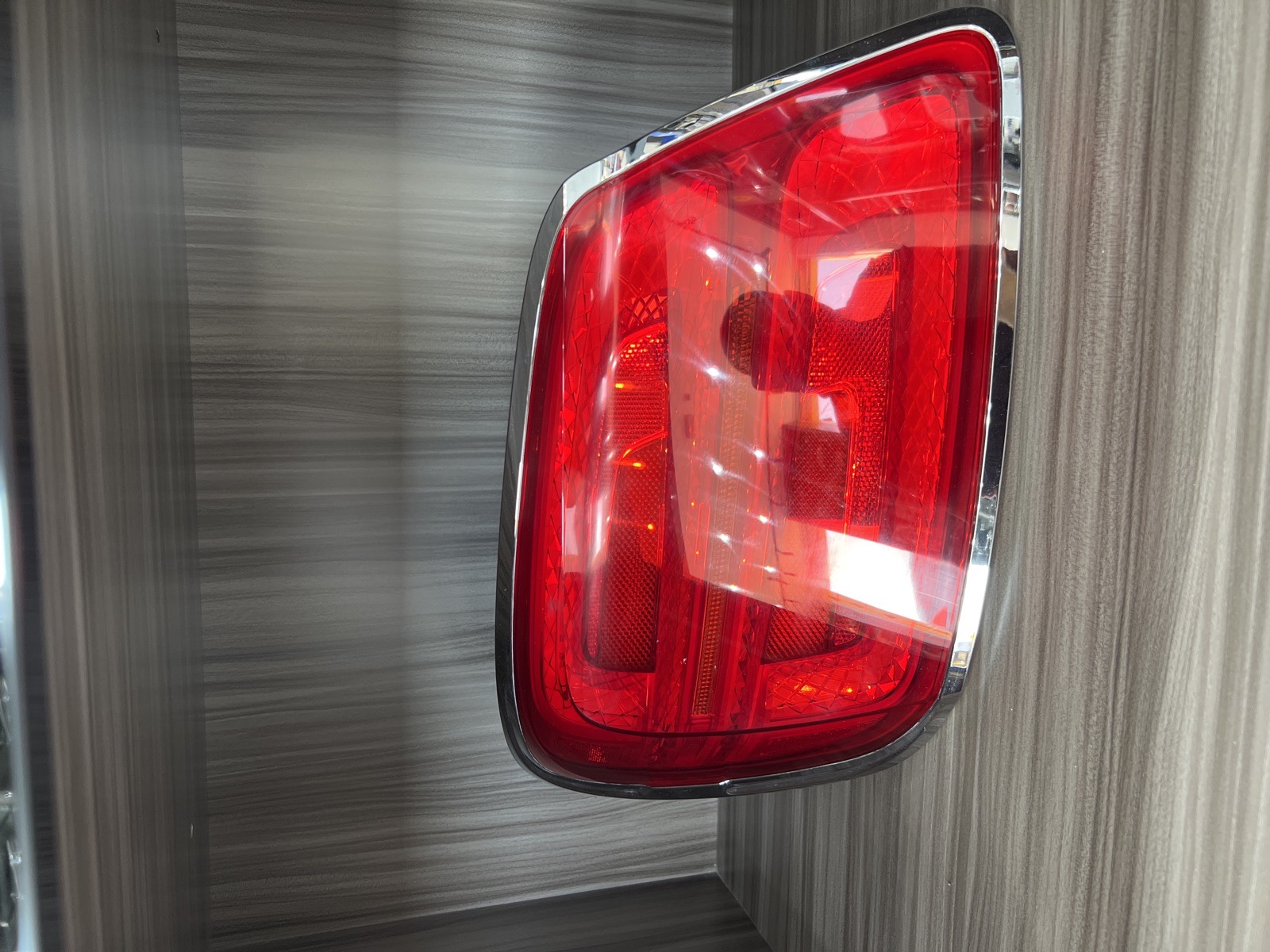 Bentley Flying Spur 2020 Lamp LH