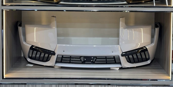 Rolls-Royce Cullinan - Front Bumper