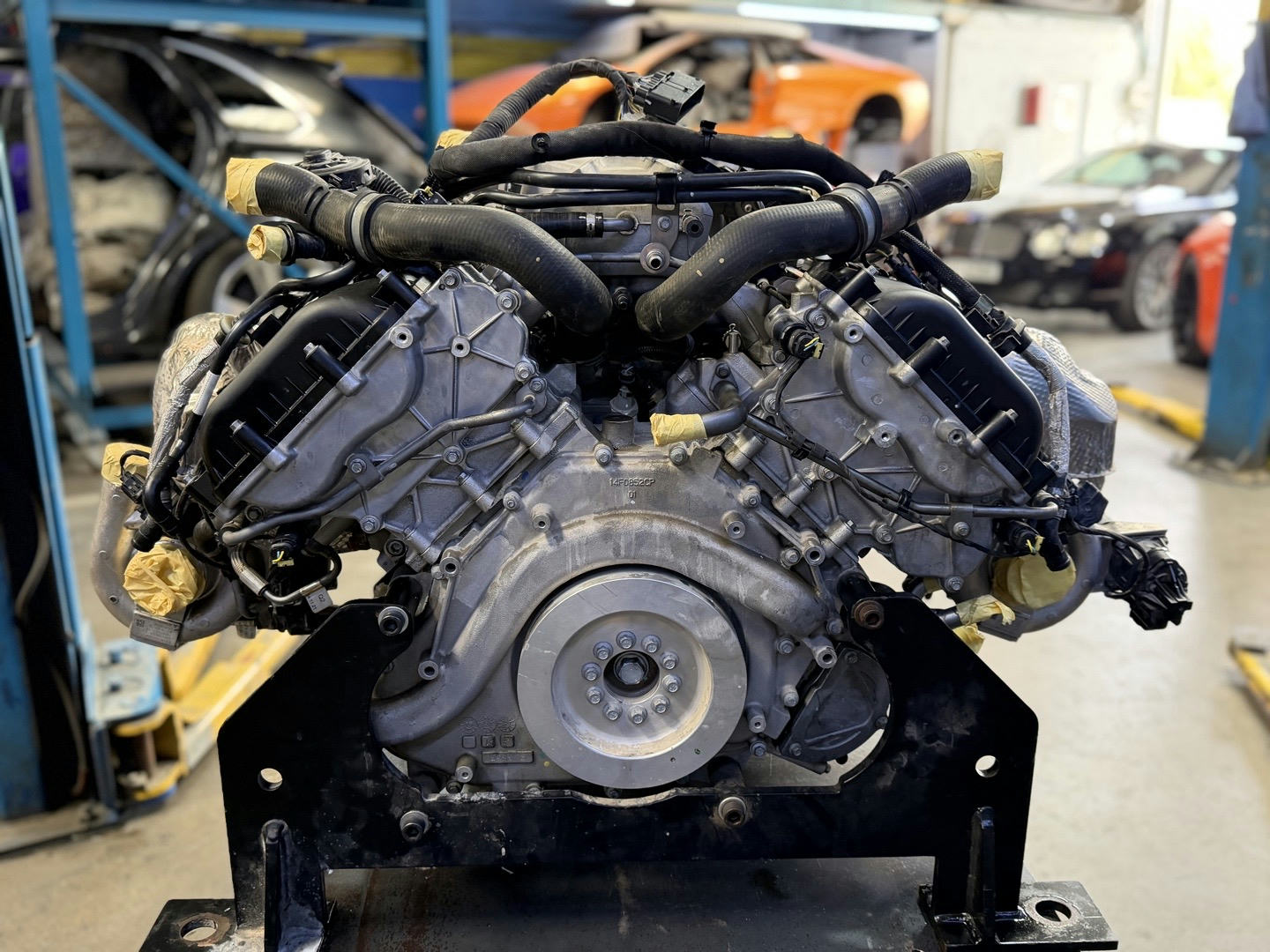 Mclaren 720S engine