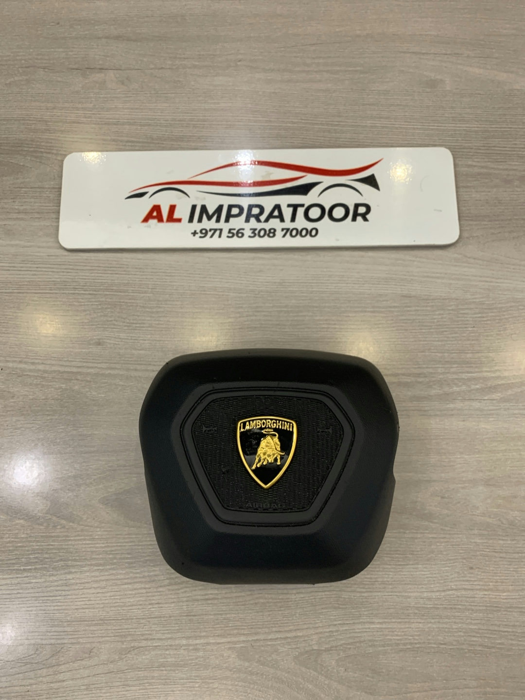 Lamborghini Urus - Steering Wheel Airbag