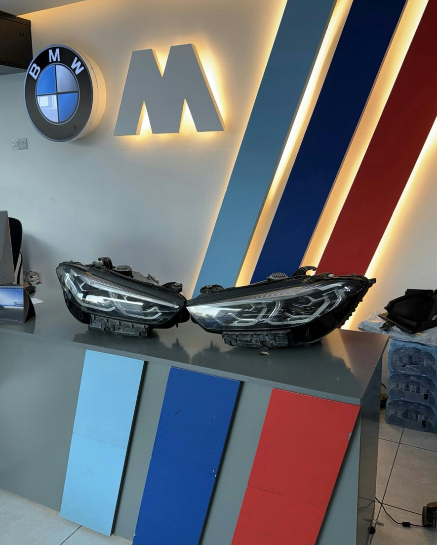 BMW 8 series - G15 G14 G16 - Adaptive LED Headlight Pair