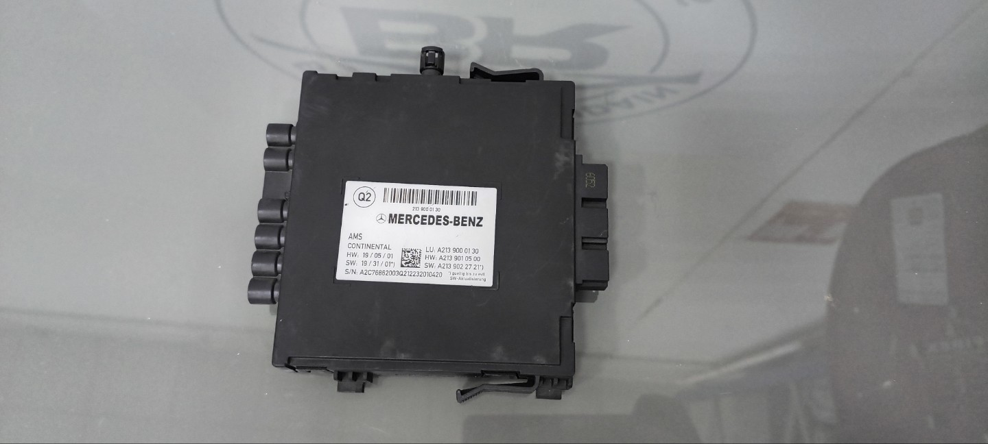 Mercedes-Benz  Control Unit