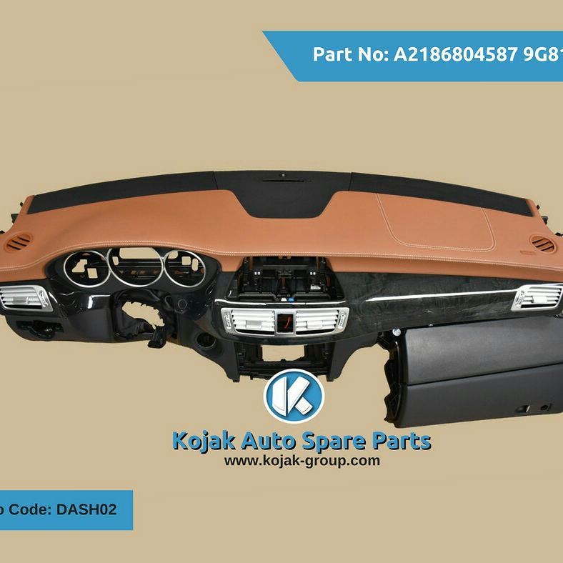 Mercedes-Benz CLS C218 Dashboard (Brown/Black)