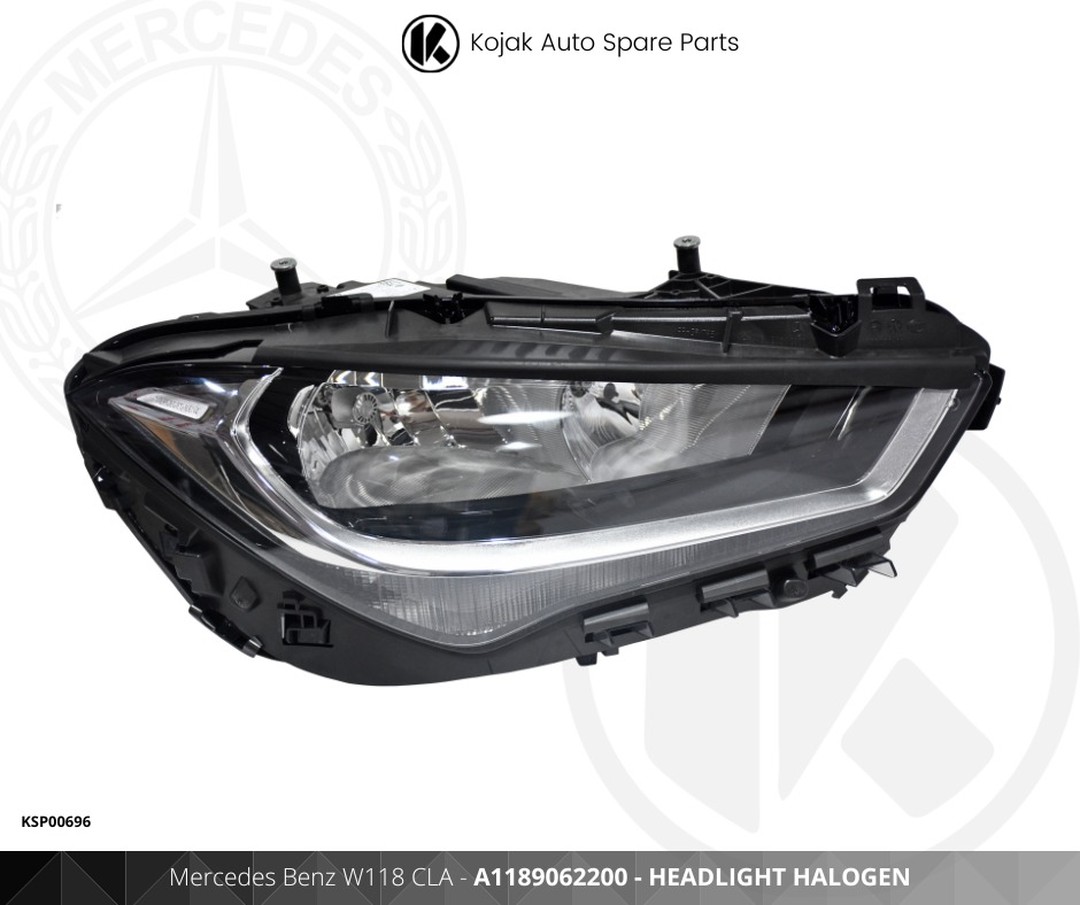Headlight Right Mercedes Benz CLA W118 Halogen