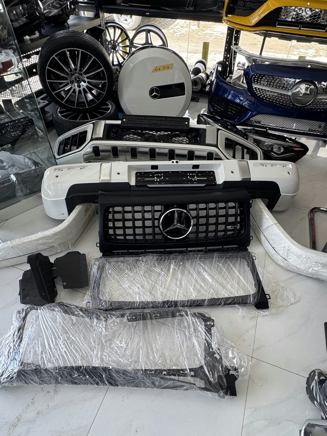 Mercedes-Benz G-Class W464 AMG G63 Front Bumper & Grille