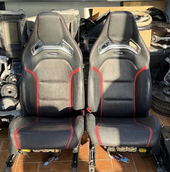 Mercedes-Benz  AMG Performance Front Seats Black/Red