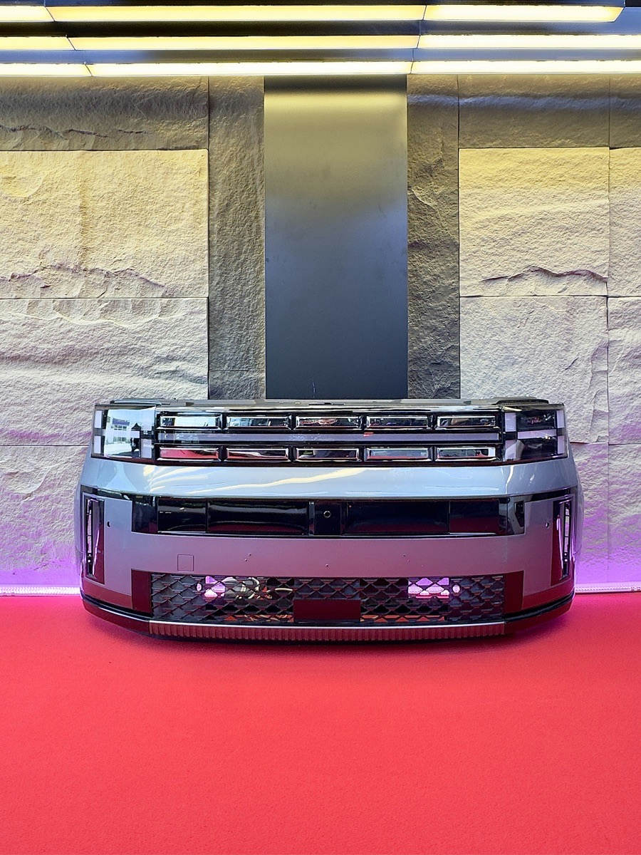 Hyundai SantaFe Front Bumper Assembly
