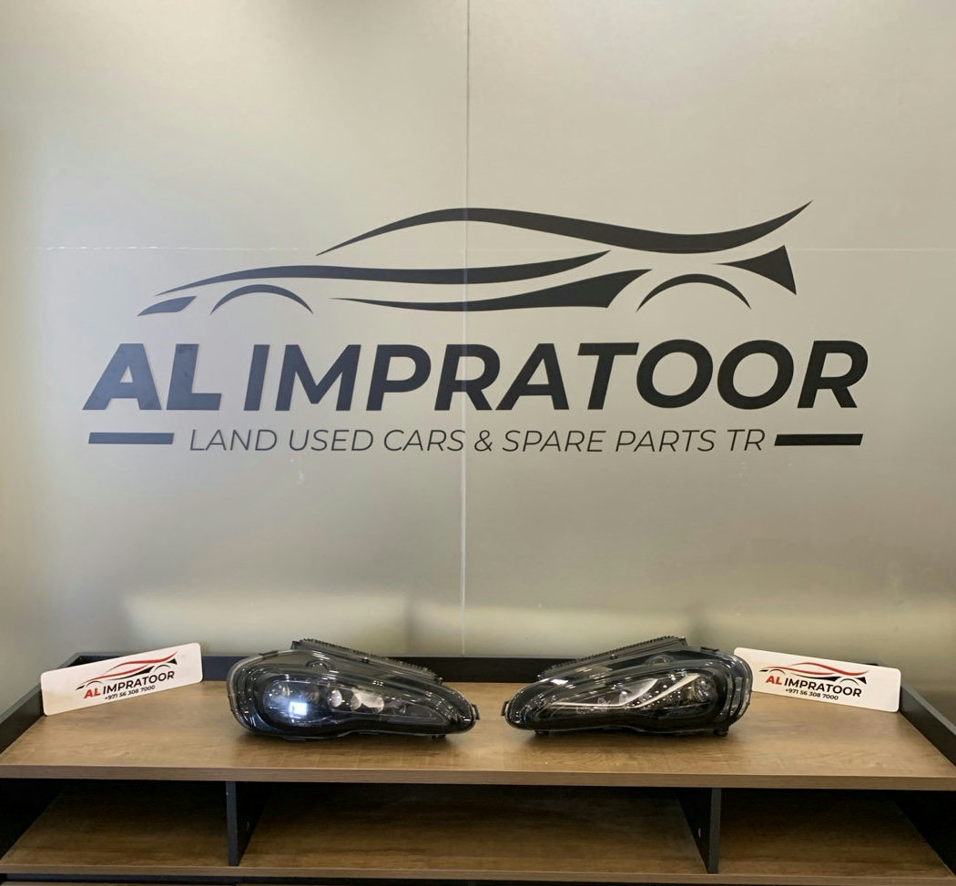 McLaren 720S-  Front Headlight Pair LHD