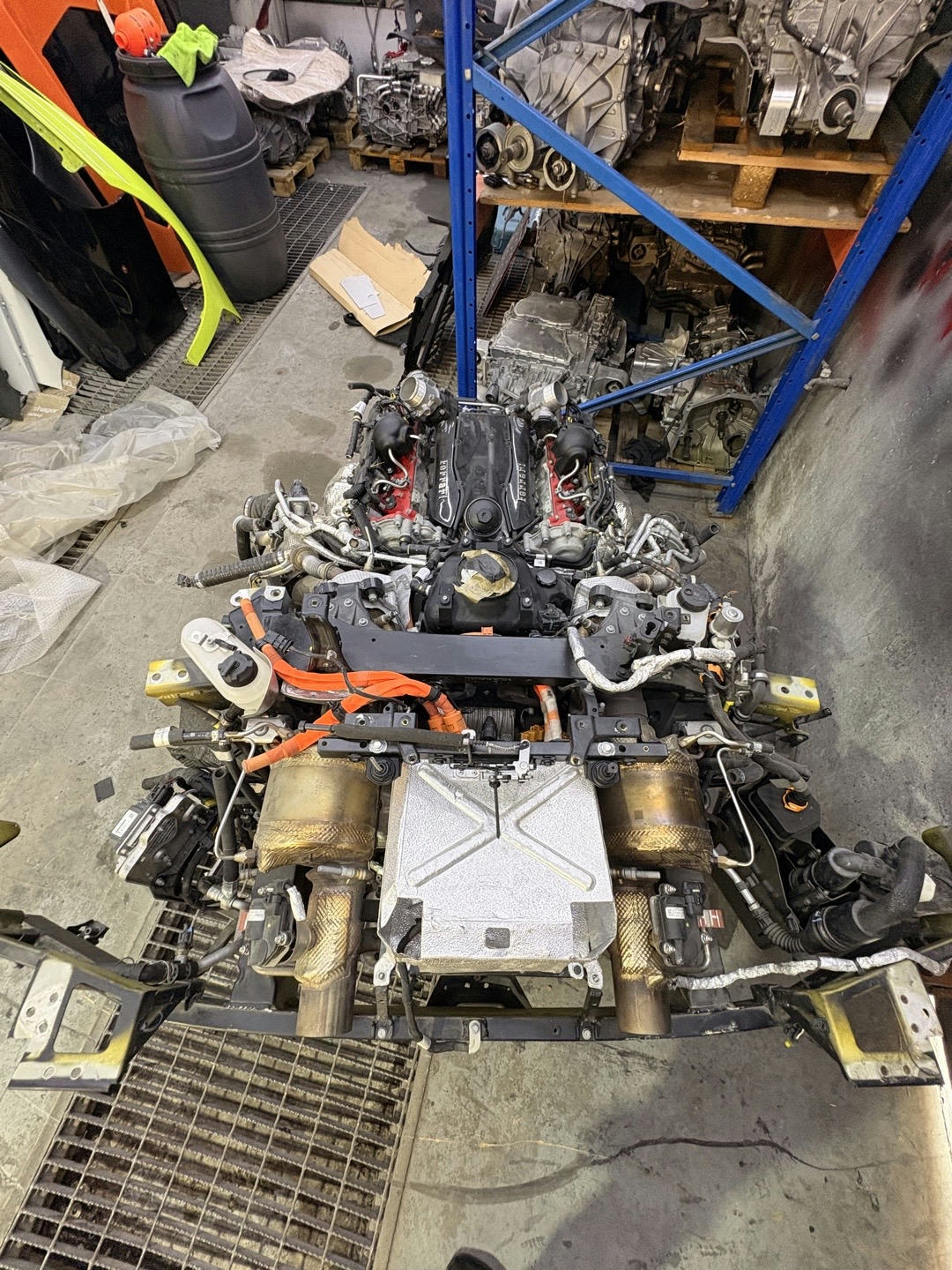 Ferrari SF90 Stradale Complete engine with gearbox all wiring & frame