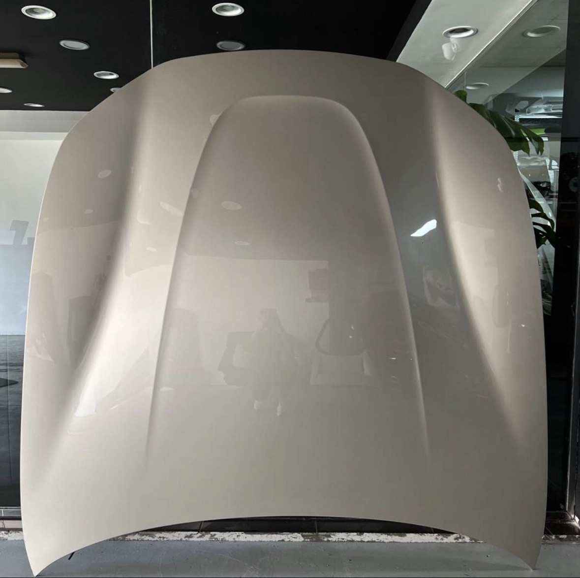 Ferrari GTC4 - Front Bonnet