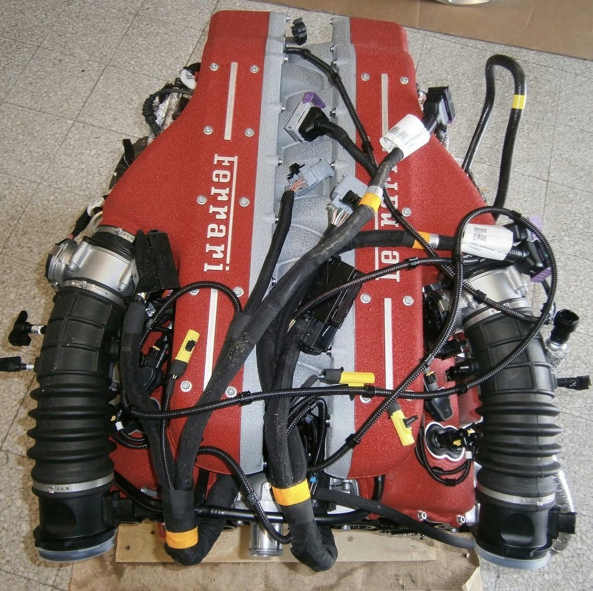 Ferrari FF V8 Engine-Complete Assembly