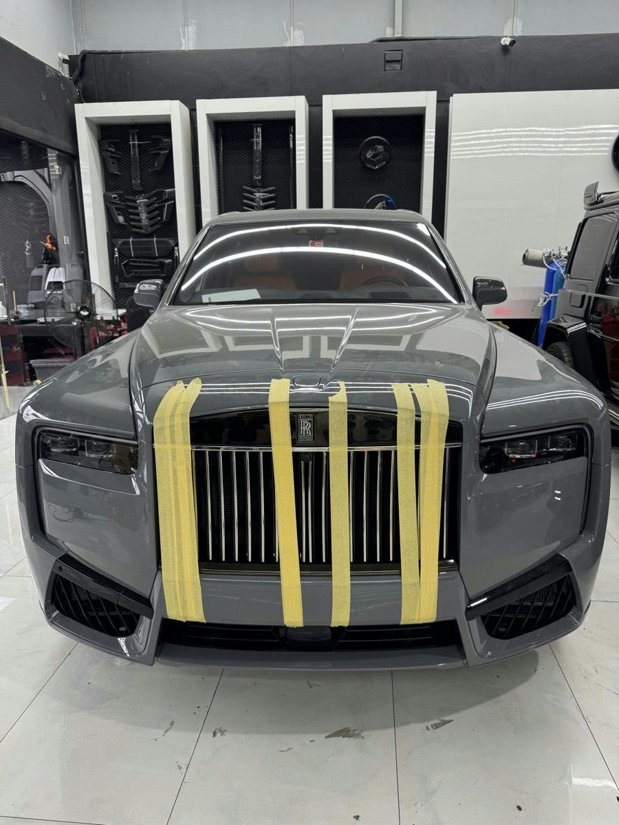 Face Lift Rolls-Royce CULLINAN 2025