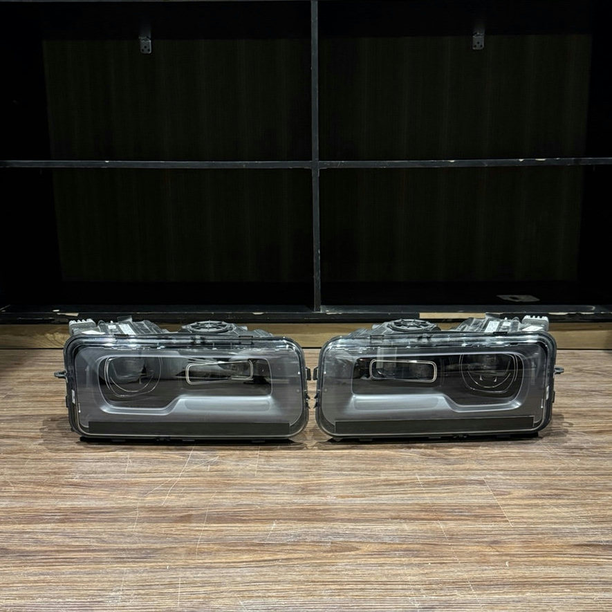 Rolls Royce Cullinan - Headlights LH&RH complete