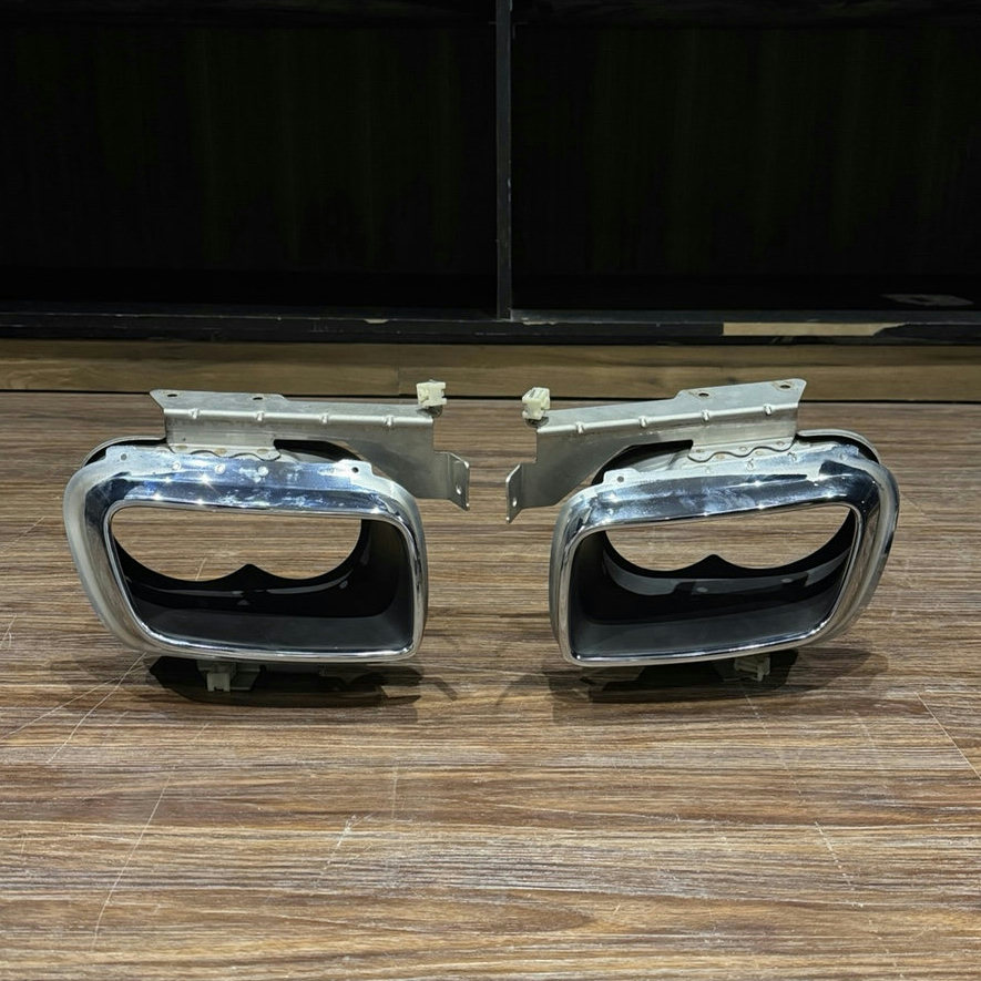 Rolls-Royce Cullinan Exhaust- Tips Set Chrome