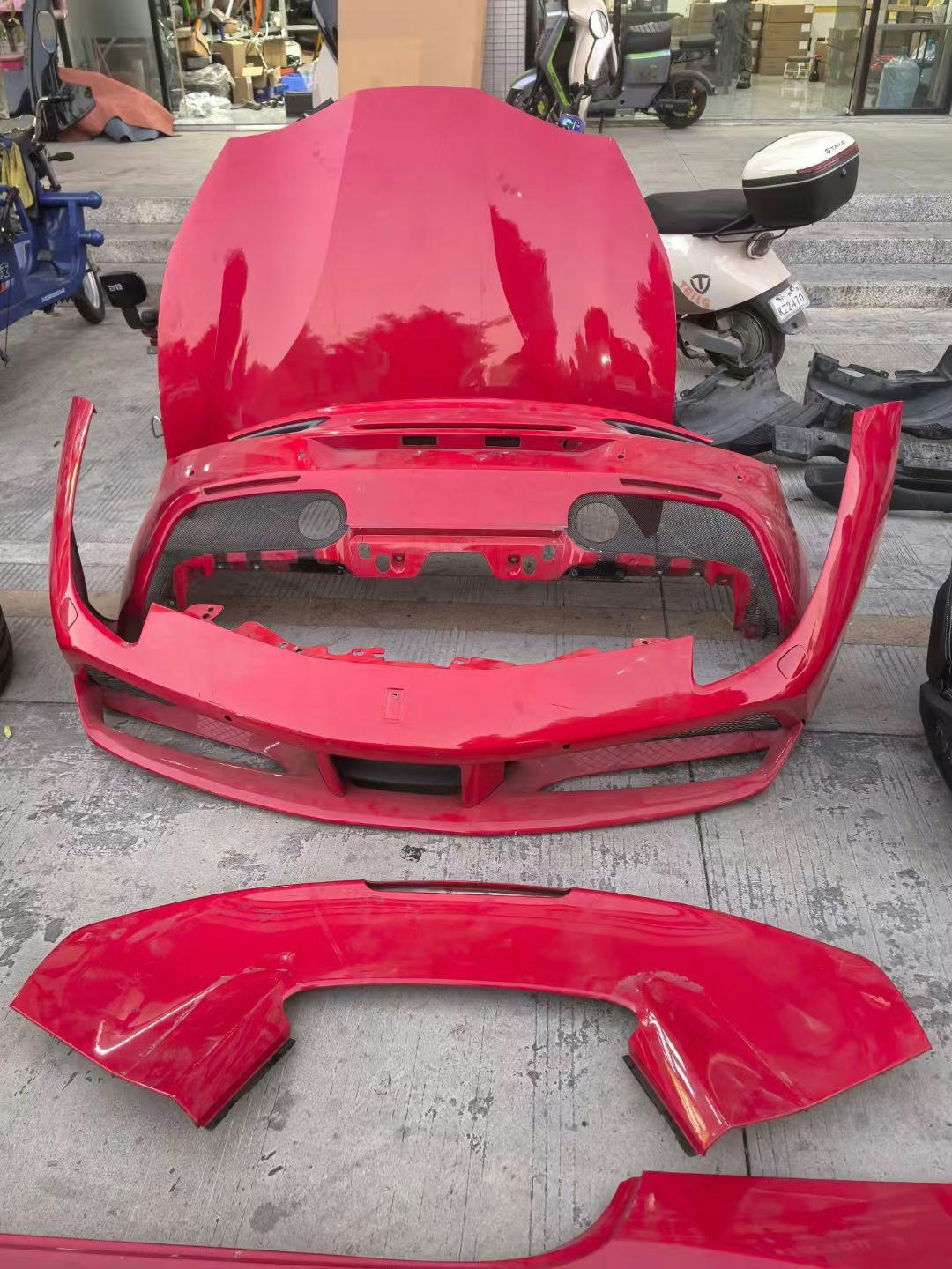 Ferrari F488Exterior body part
