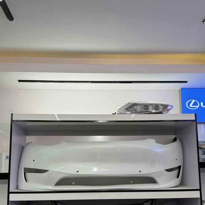 Tesla Model Y-  Front Bumper