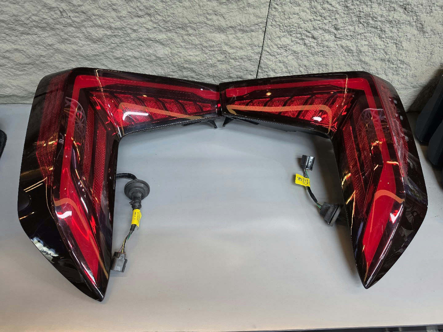 KIA K4 STOP LIGHT LH & RH