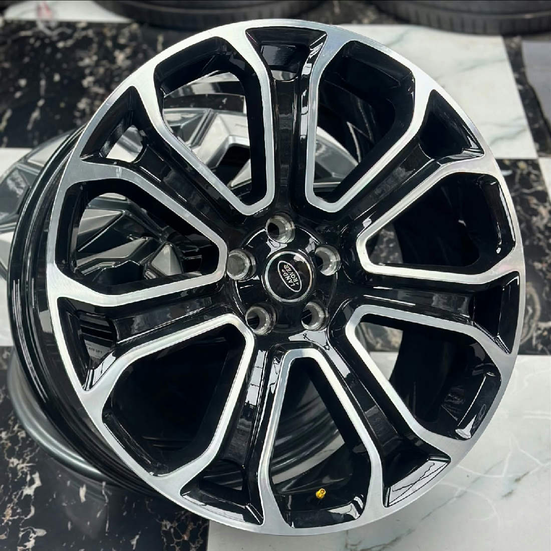 Original Land Rover Defender Wheels