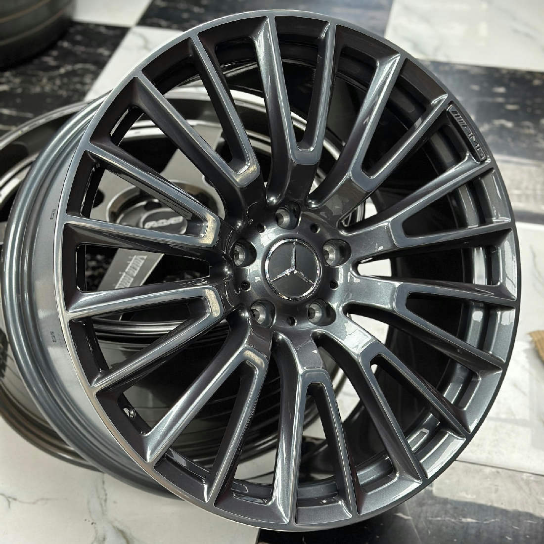 Original Mercedes-Benz G-Class Wheels