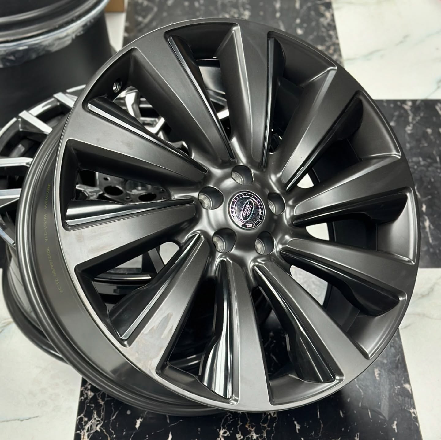 Original Range Rover SV Autobiography Wheels