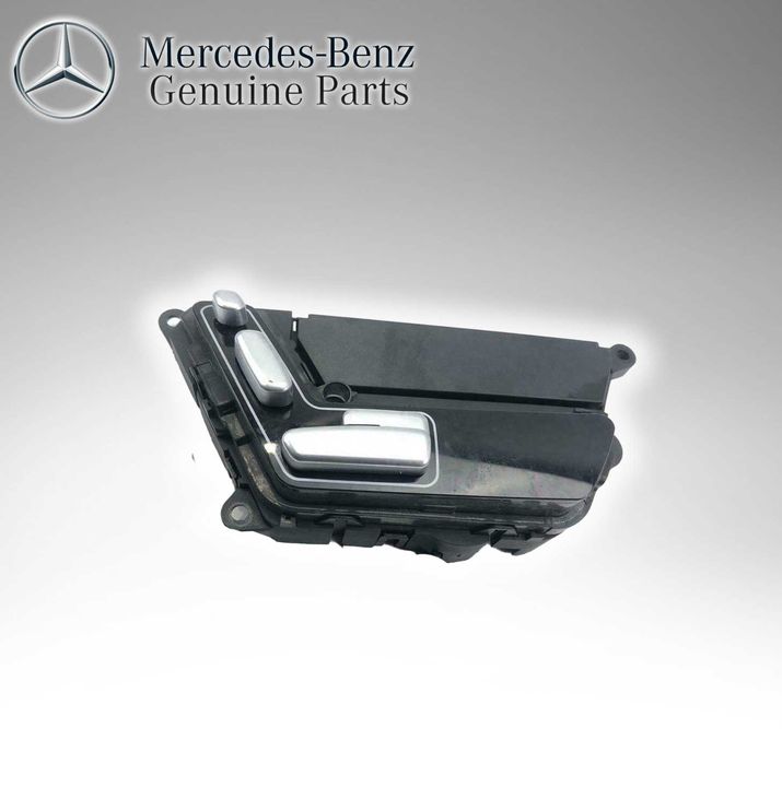 Mercedes Benz Genuine FRONT LEFT DRIVER SIDE SEAT CONTROL SWITCH 2218708058