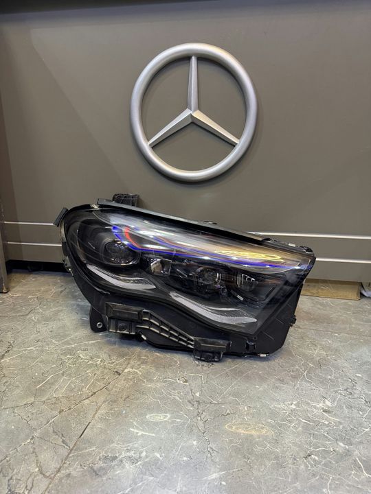 Mercedes Benz E -Class W214 Digital Light Headlight RH