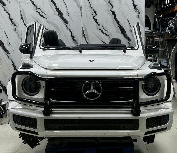 Mercedes-Benz G-Class W463-Nose Cut