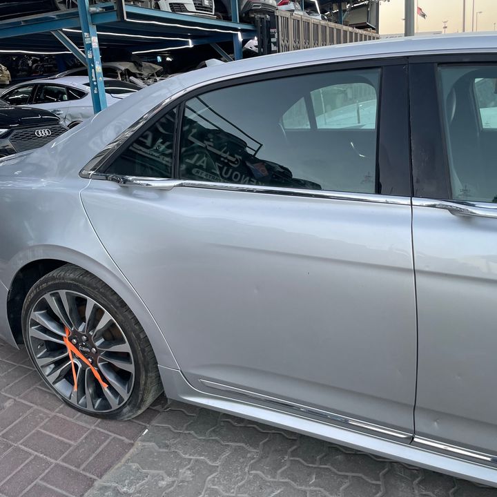 Door (RHB) - 2018 Lincoln Continental