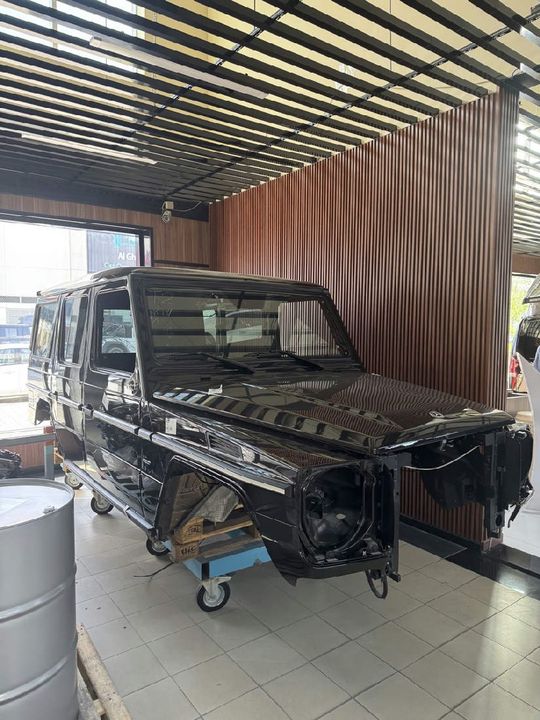 Mercedes-Benz G-Class W463 Body Shell