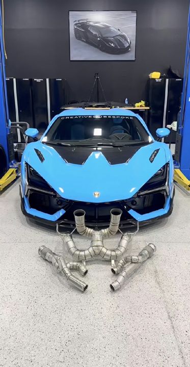 Lamborghini Revuelto - Exhaust 🔥