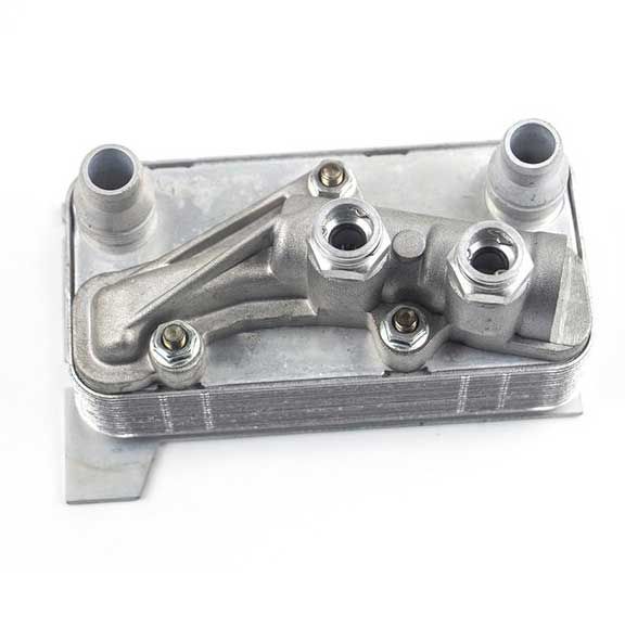 Mercedes Benz OIL COOLER W205 C400. 450 4MATIC 995001900