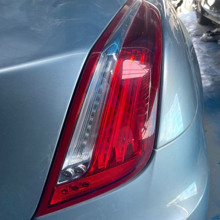 Tail Light (RH) - 2011 Jaguar XJ