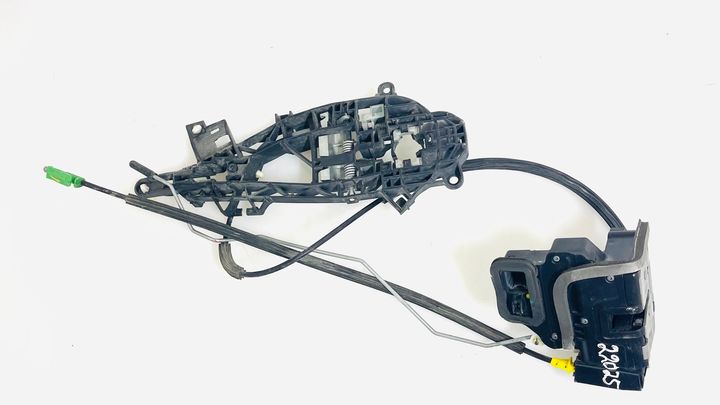 Door Lock(RHF) - 2021 Chevrolet Trailblazer RS AWD