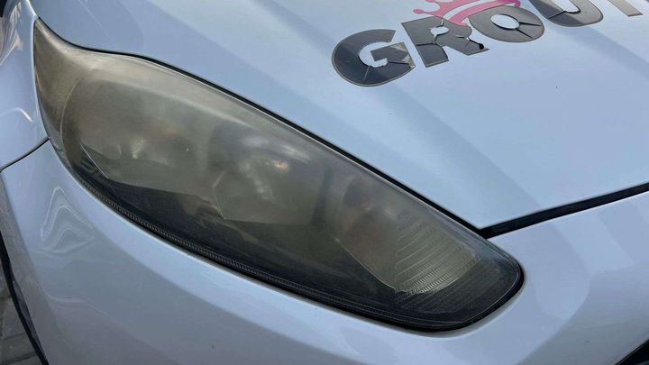 Headlight (RH) - 2014 Ford Fiesta