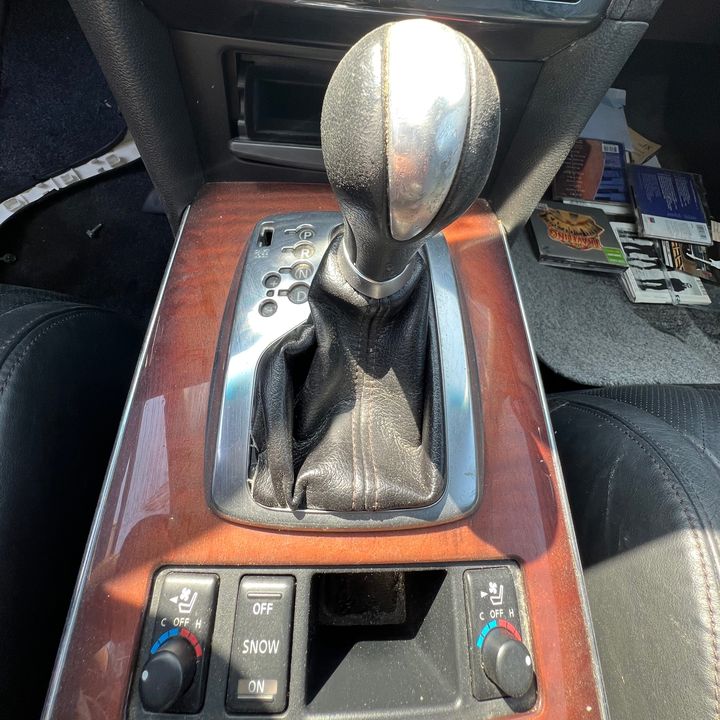 Gear Shift Knob(Automatic) - Infiniti