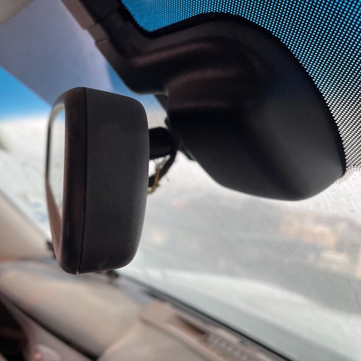 Rear view mirror - 2012 Infiniti QX56