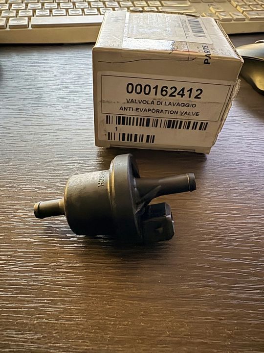 Ferrari - Valve Bosch 0 280 142 300