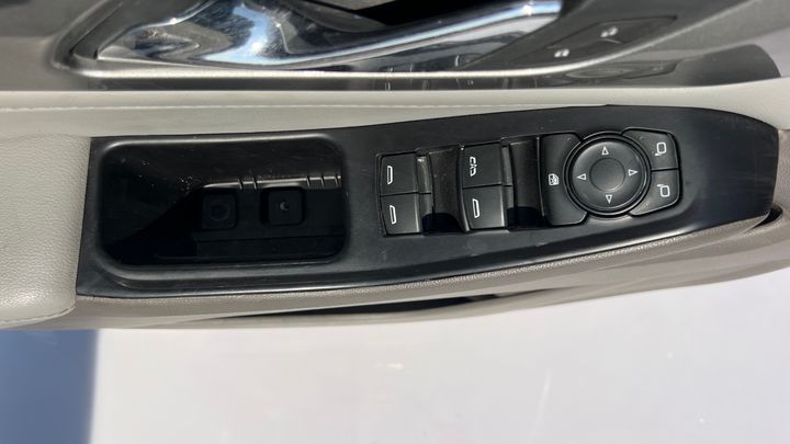 Interior Door Panel LHF - 2020 Chevrolet Traverse