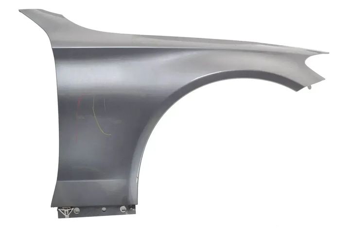W205 FENDER R