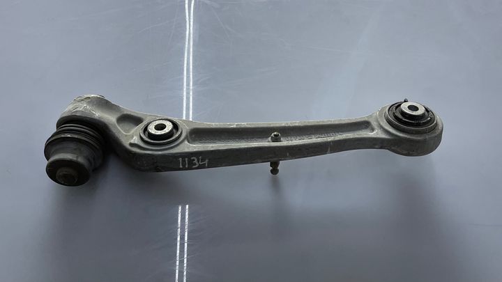 Lower arm (RH) - 2014 Audi A8 L