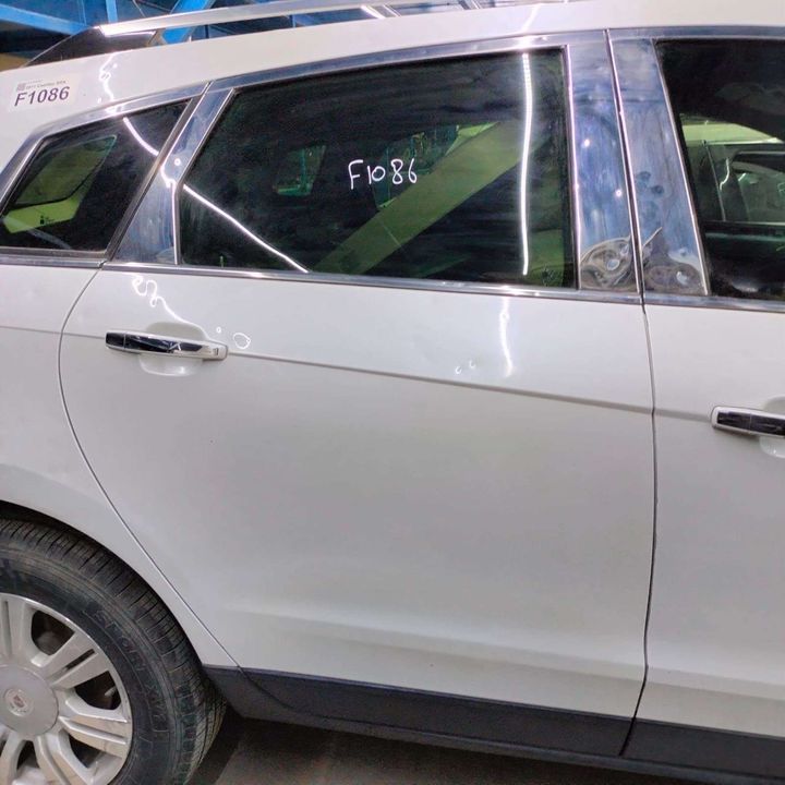 Door (RHB) - 2011 Cadillac SRX