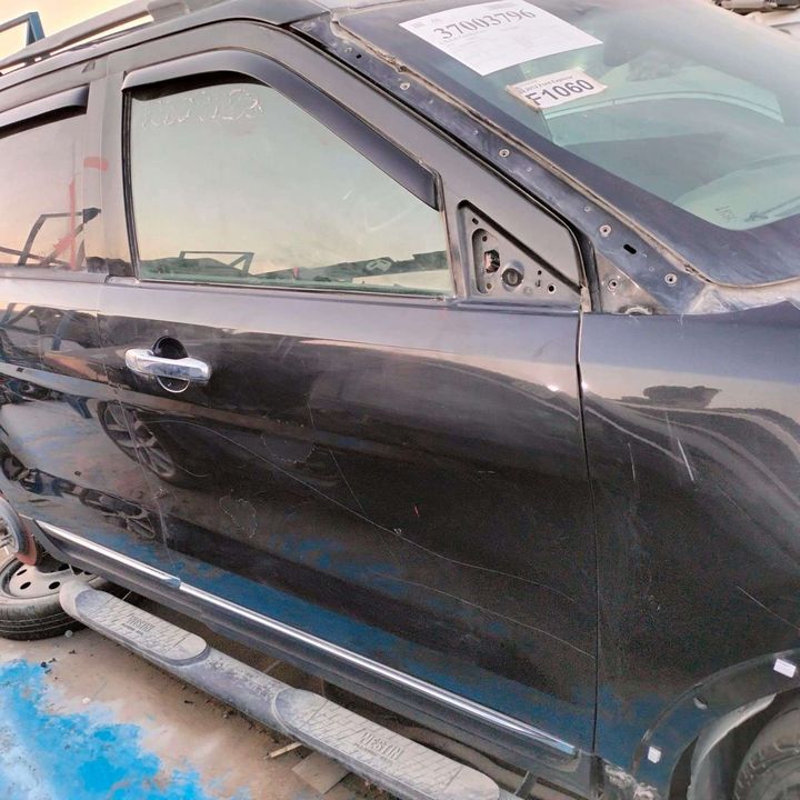 Door (RHF) - 2012 Ford Explorer