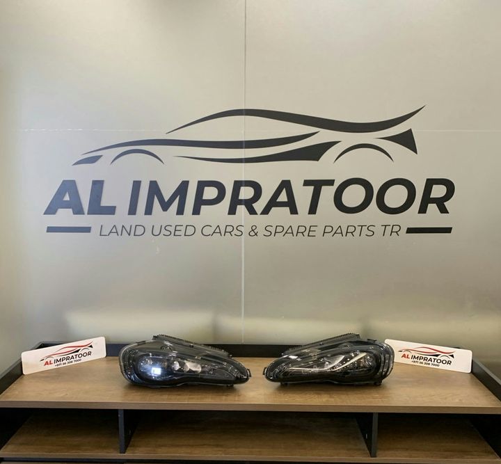 McLaren 720S-  Front Headlight Pair LHD