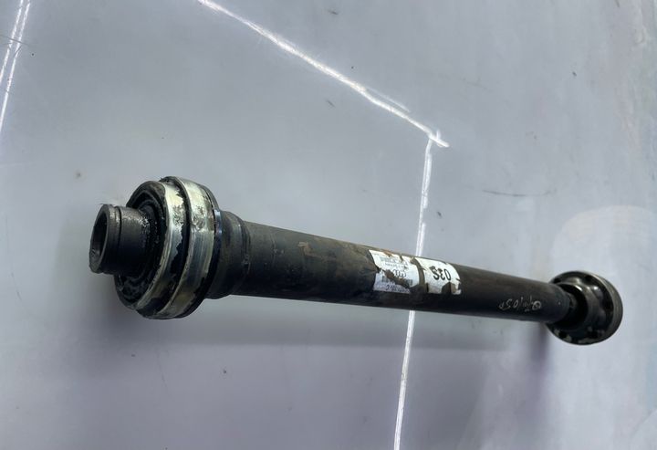 Front drive shaft - 2007 Audi Q7