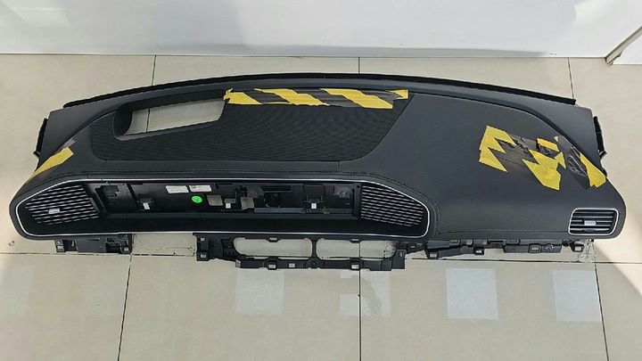 Mercedes-Benz GLS-Class X167 Dashboard Panel Black