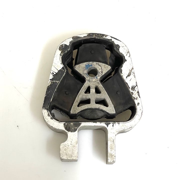 Mount bracket - 2021 Ford Bronco Sport BIG BEND